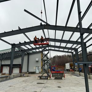 Quel est le coût d’installation d’un bâtiment en acier à cadres rigides au Québec?